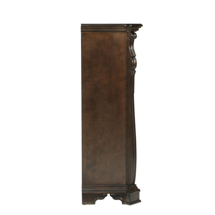 Arbor Place Chest