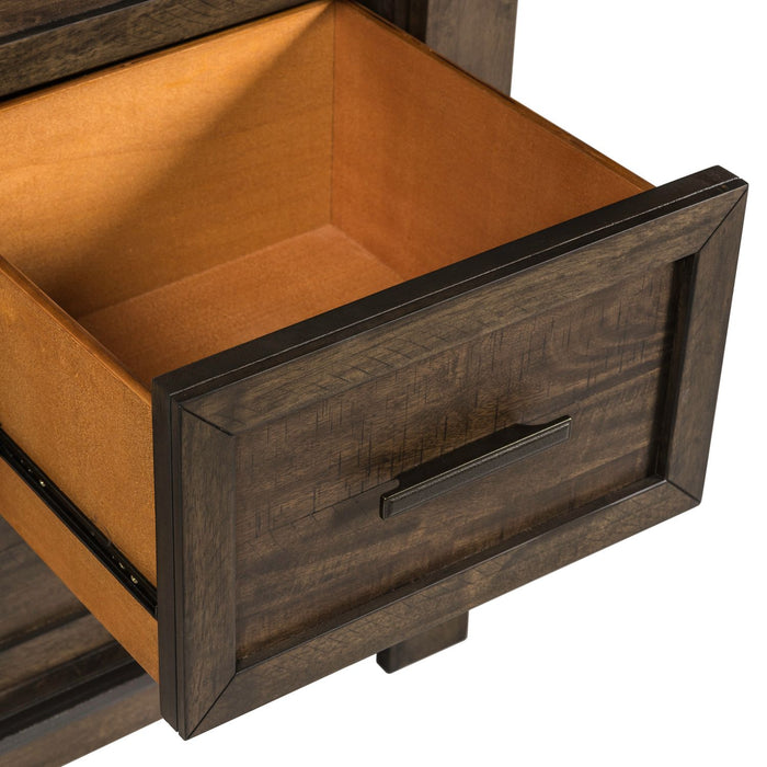 Thornwood Hills Queen Panel Bed, Dresser & Mirror, Chest