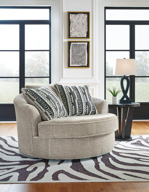 Calnita Oversized Swivel Accent Chair - Gibson McDonald Furniture & Mattress 