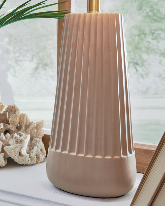 Dellner Table Lamp - Gibson McDonald Furniture & Mattress 
