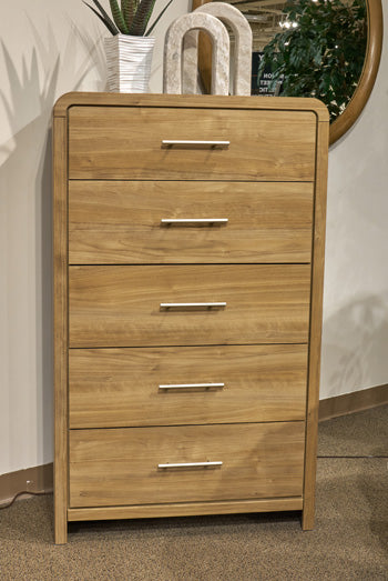 Gramburg Chest of Drawers - Gibson McDonald Furniture & Mattress 