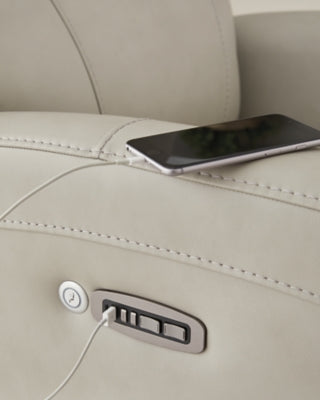 Pincara Power AutoGlide Recliner - Gibson McDonald Furniture & Mattress 
