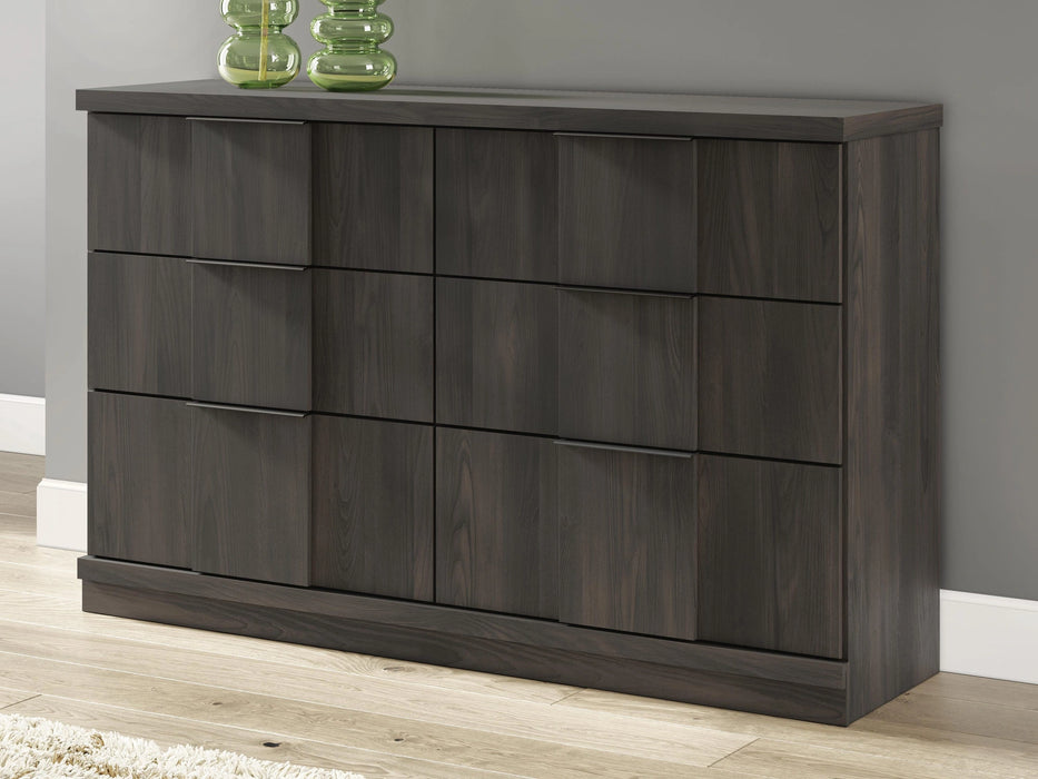 Shaehartin Dresser